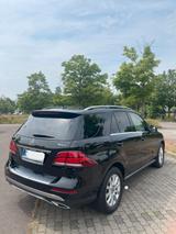 Mercedes-Benz GLE 350 d 4MATIC Pano/Kamera/LED/Navi/Multibeam - Mercedes-Benz GLE 350 in Leipzig