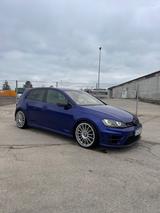 Volkswagen Golf 2.0 TSI DSG 4MOTION BMT R  - Volkswagen Golf: Blau, Tsi Motion