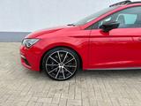 Seat Leon ST Cupra 300 4Drive - Seat Leon mit Benzin-Antrieb: Kombi