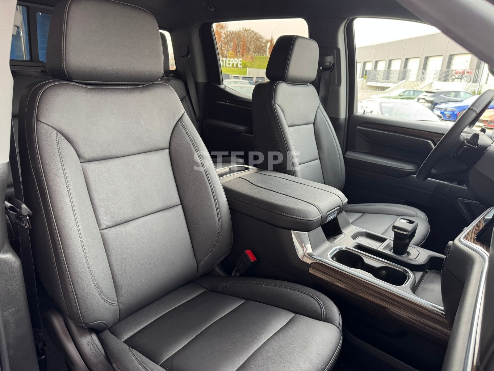 Chevrolet 2025 Silverado LT Trail Boss 6,2V8 Crew Cab. AHK