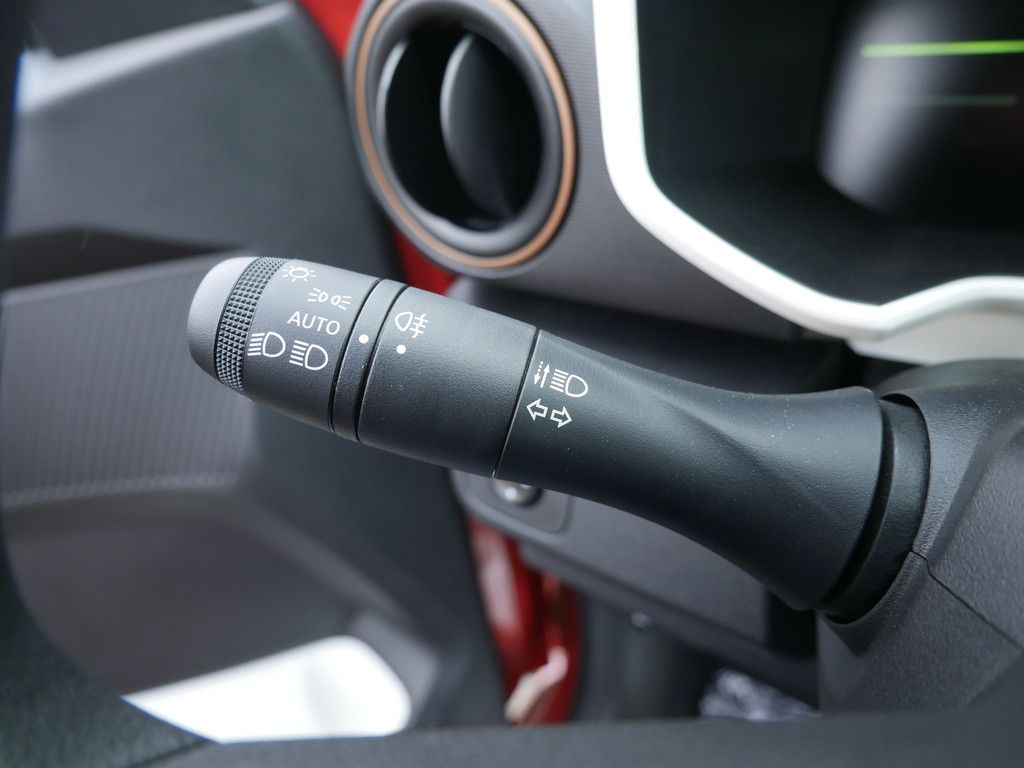 Fahrzeugabbildung Dacia Spring Extreme Electric 65 CCS-Schnellladung