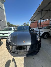Porsche Macan - 2