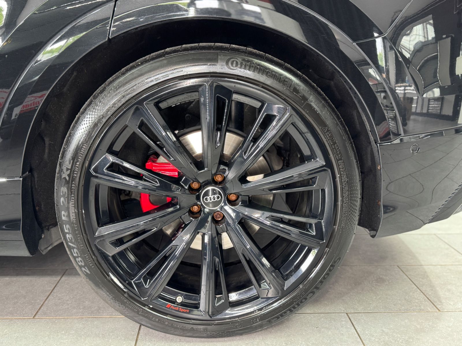 Fahrzeugabbildung Audi Q8 55 TFSI e quattro|B/O|EXCLUSIVE|RS-SITZE|VOLL