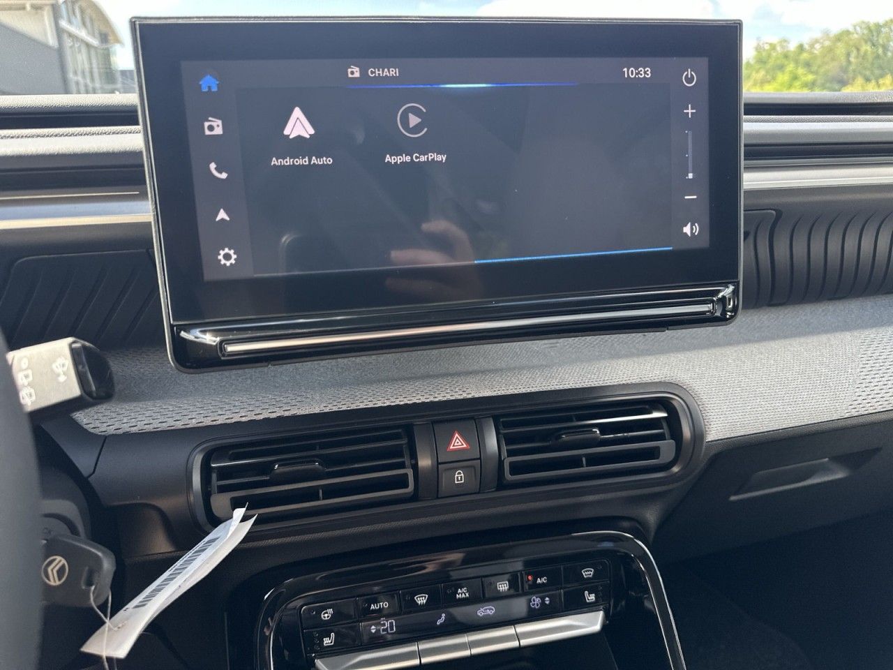 Fahrzeugabbildung Citroën C3 Hybrid 110 Doppelkupplung 6-Gang Max - mit KI generiert/bearbeitet
