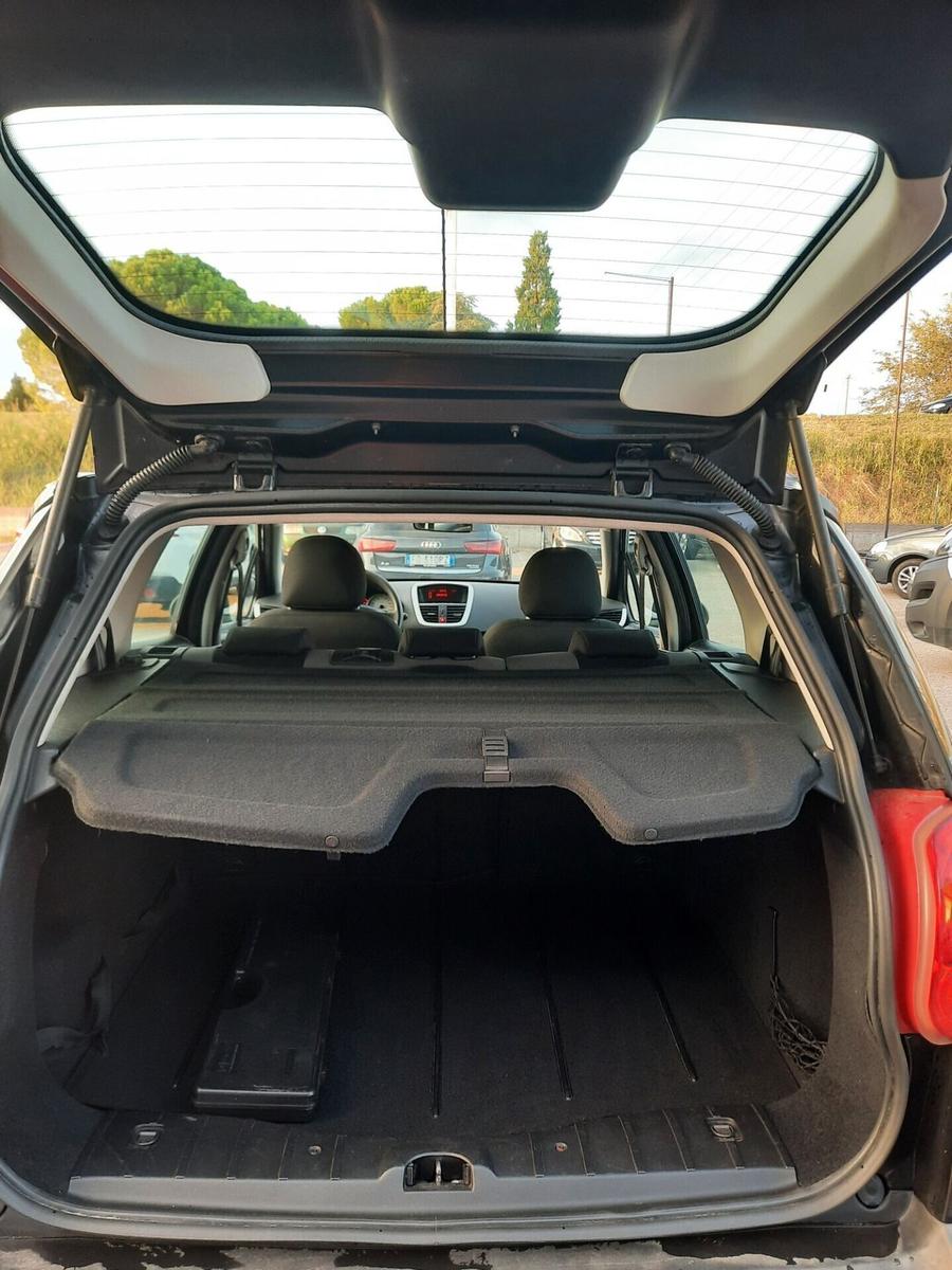 Peugeot 207 2009 — photo 12