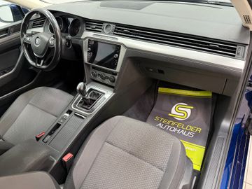 Volkswagen Passat Variant - 10