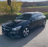 Mercedes-Benz CLA 220 Shooting Brake Benziner gepflegt LED  - gebrauchte Mercedes-Benz CLA 220 Shooting Brake aus dem Jahr 2017