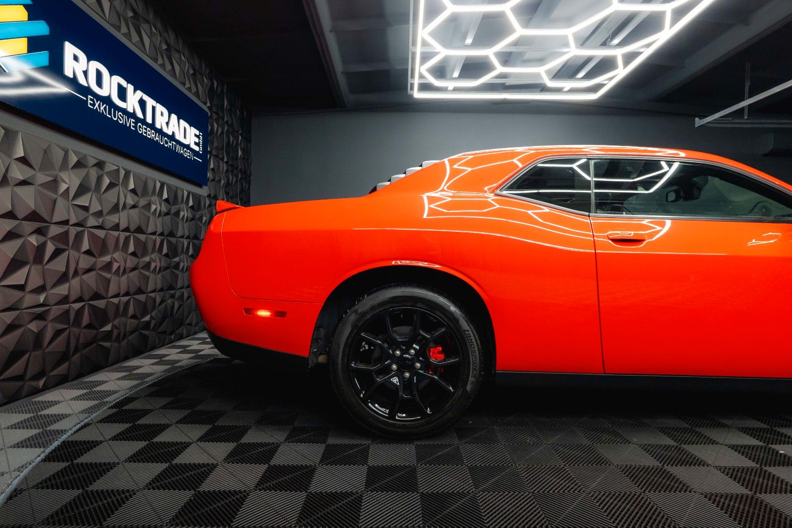 Fahrzeugabbildung Dodge Challenger 3.6 V6 4x4 GT SRT Styling *LED*19%*