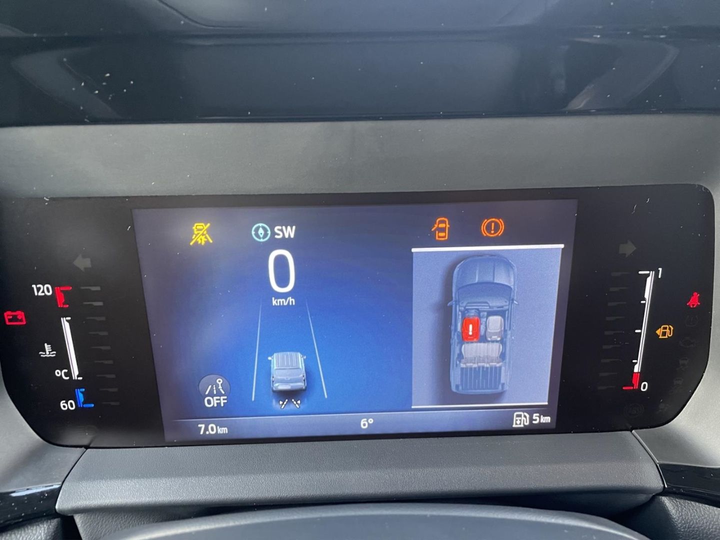 Fahrzeugabbildung Ford Transit Courier Trend Doppelkabine DAB LenkradH