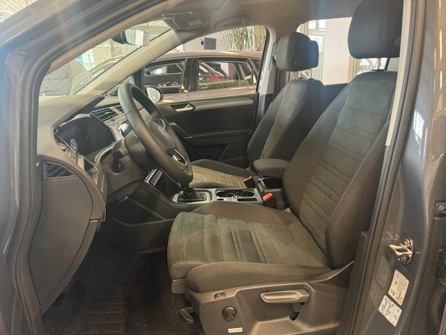 Fahrzeugabbildung Volkswagen Touran Comfortline BMT/Start-Stopp LED 7 Sitzer