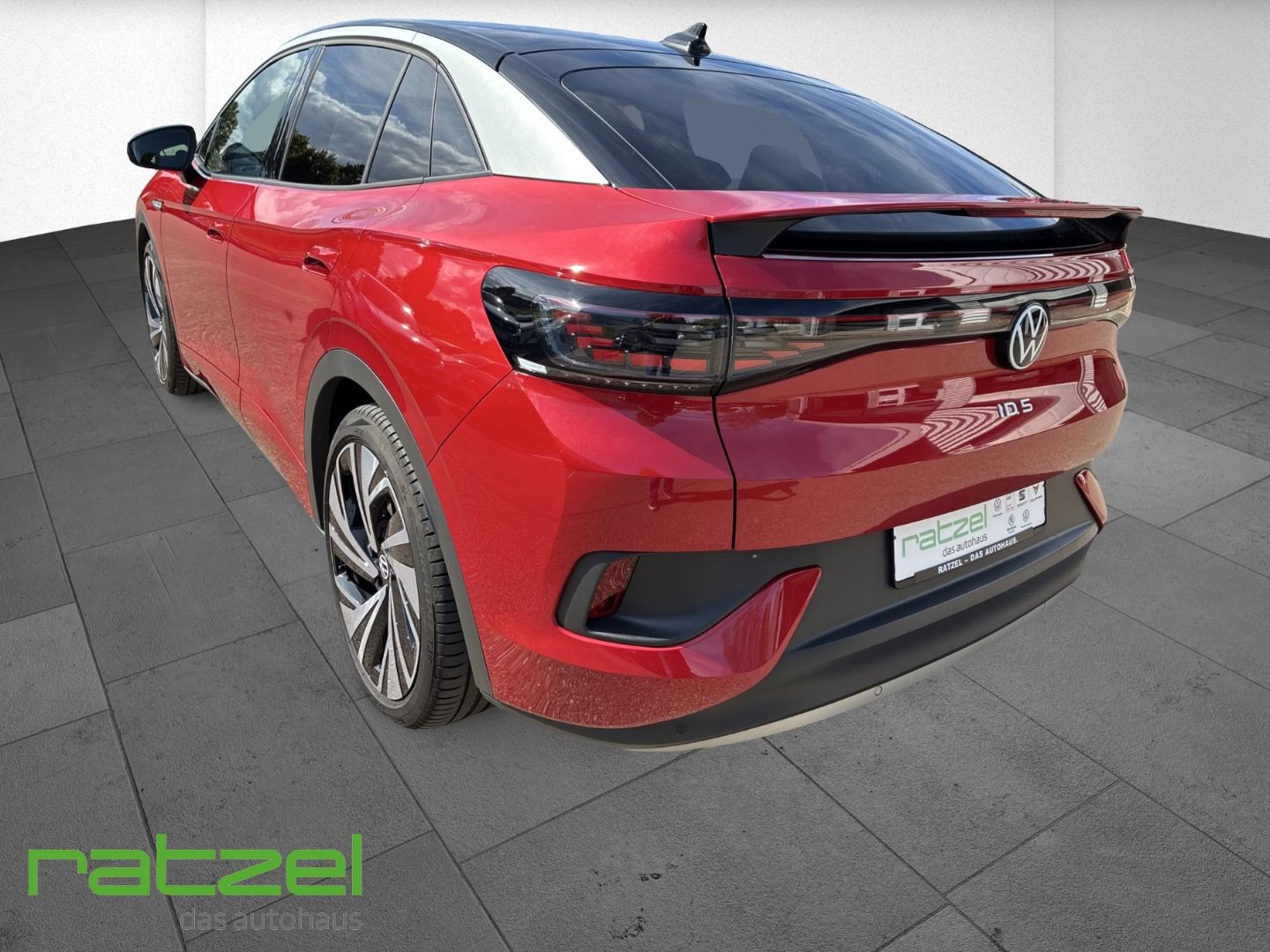 Fahrzeugabbildung Volkswagen ID.5 Pro Performance 77 kWh Wärmepumpe Sportpake