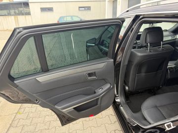 Mercedes E 220 - 10