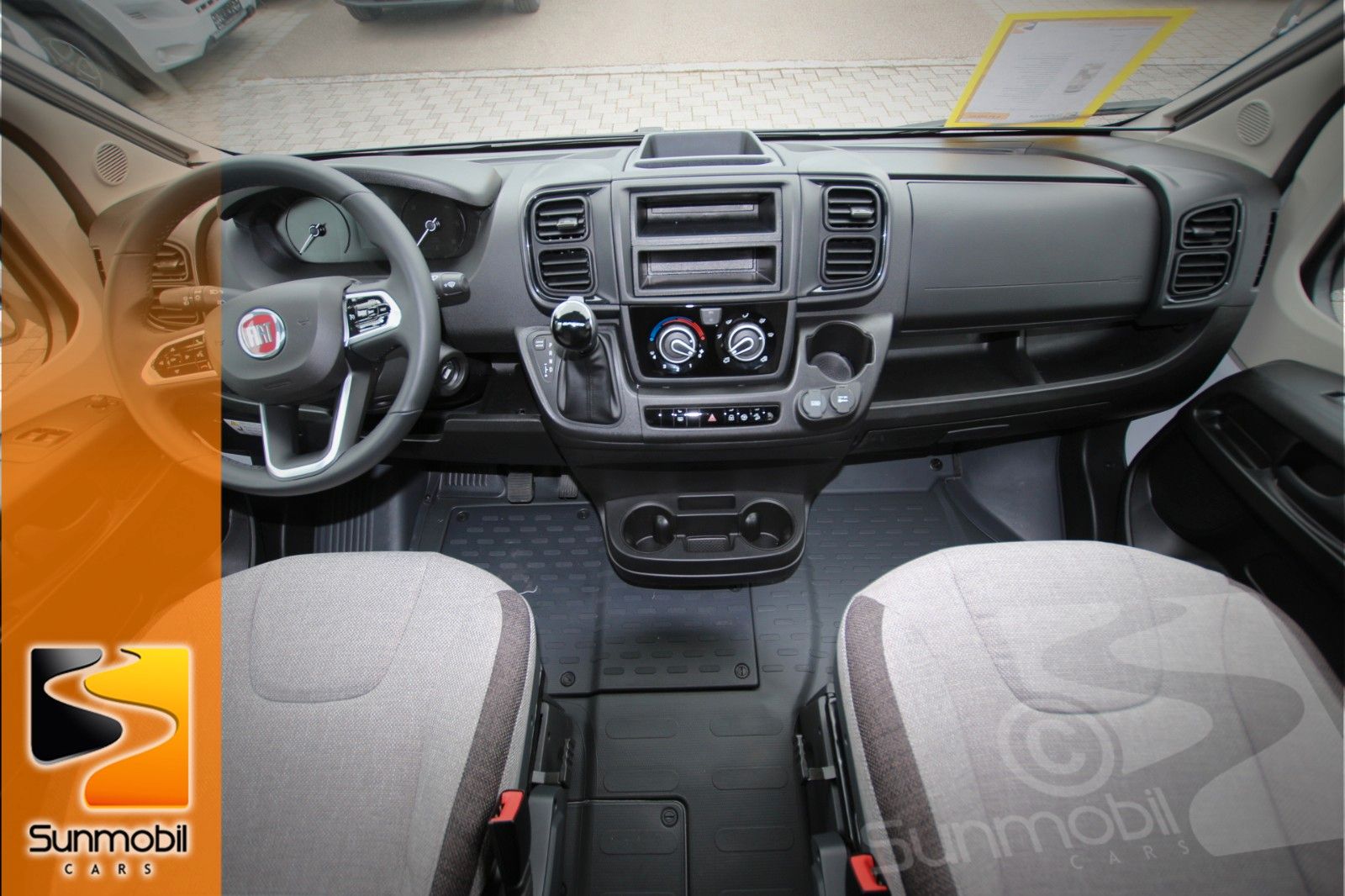 Fahrzeugabbildung Knaus Live Wave 650 MF Automatik 180 PS LP.97.994,00€