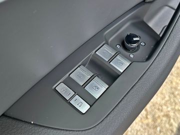 Audi A6 - 8