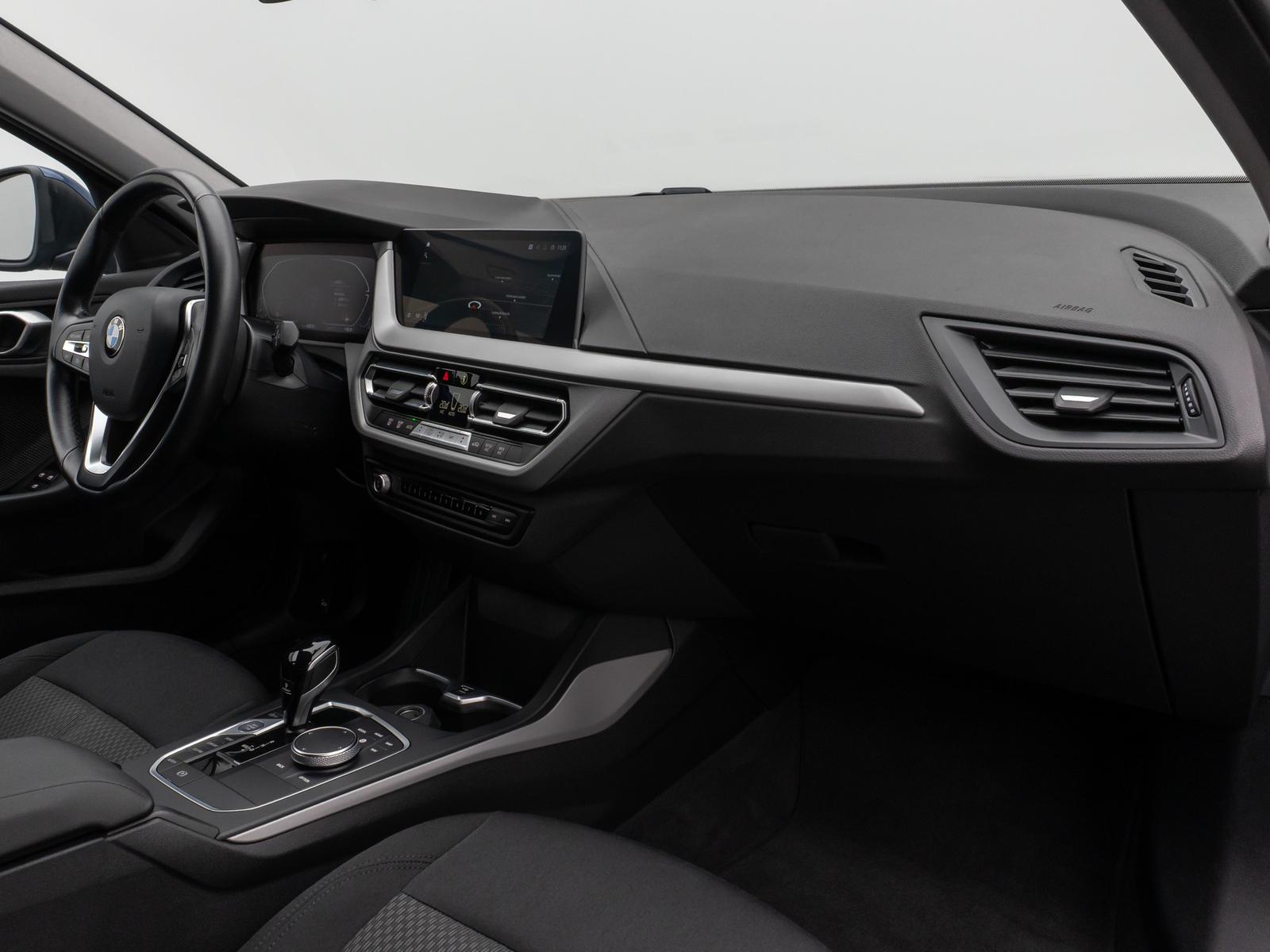 BMW 118 i DAB CockPitPro Geschwindigkeitsreg LED PDC, миниатюра 23