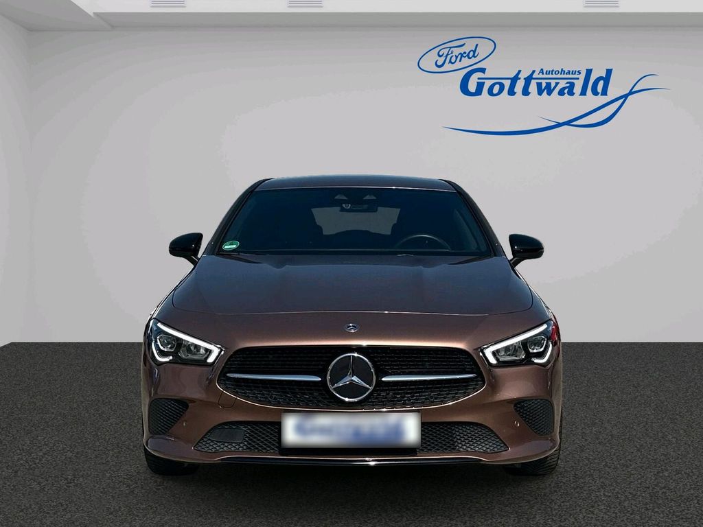 Image of Mercedes-Benz CLA 180
