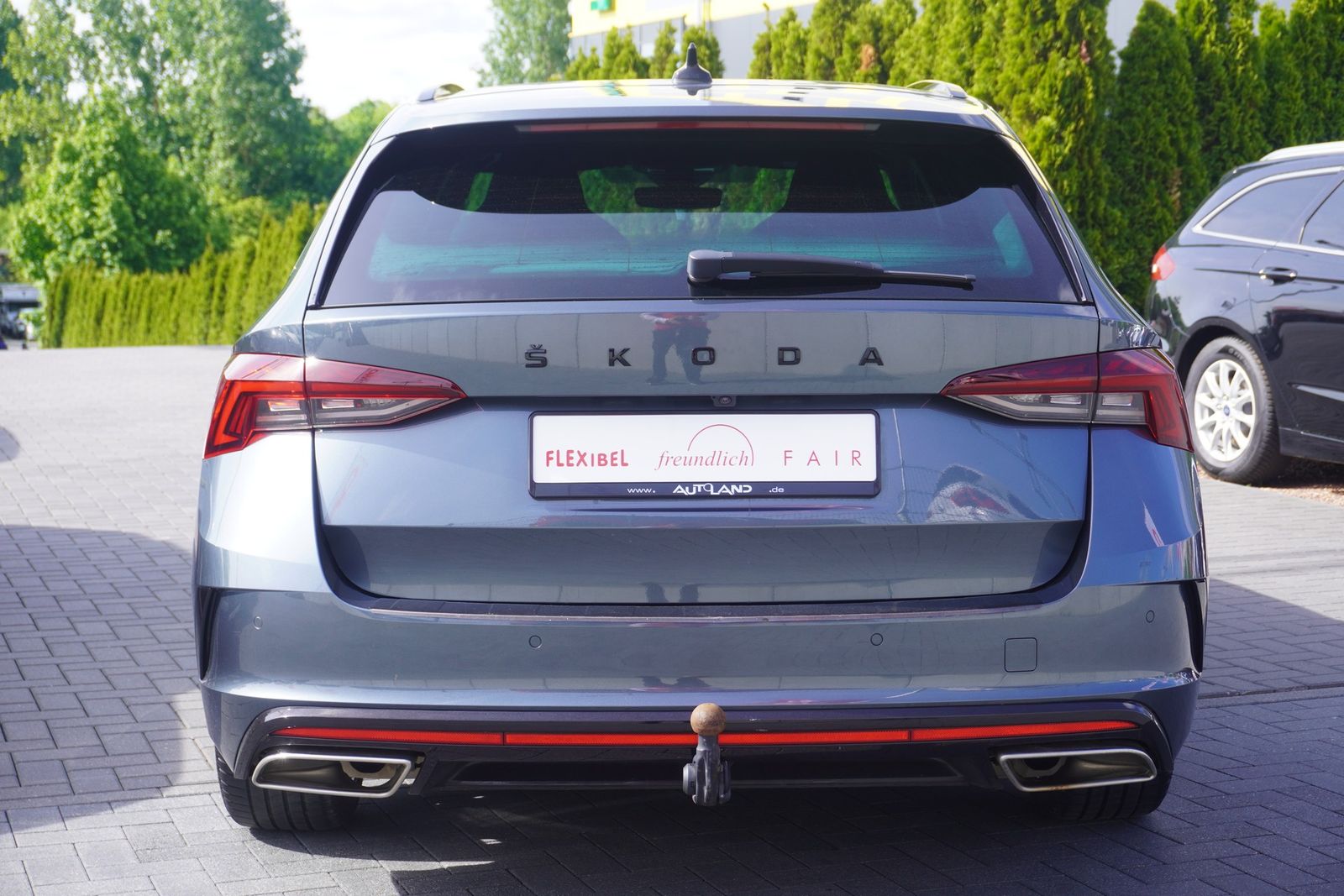 Skoda Octavia Combi 2.0 RS LED Navi Panorama ACC AHK foto 4