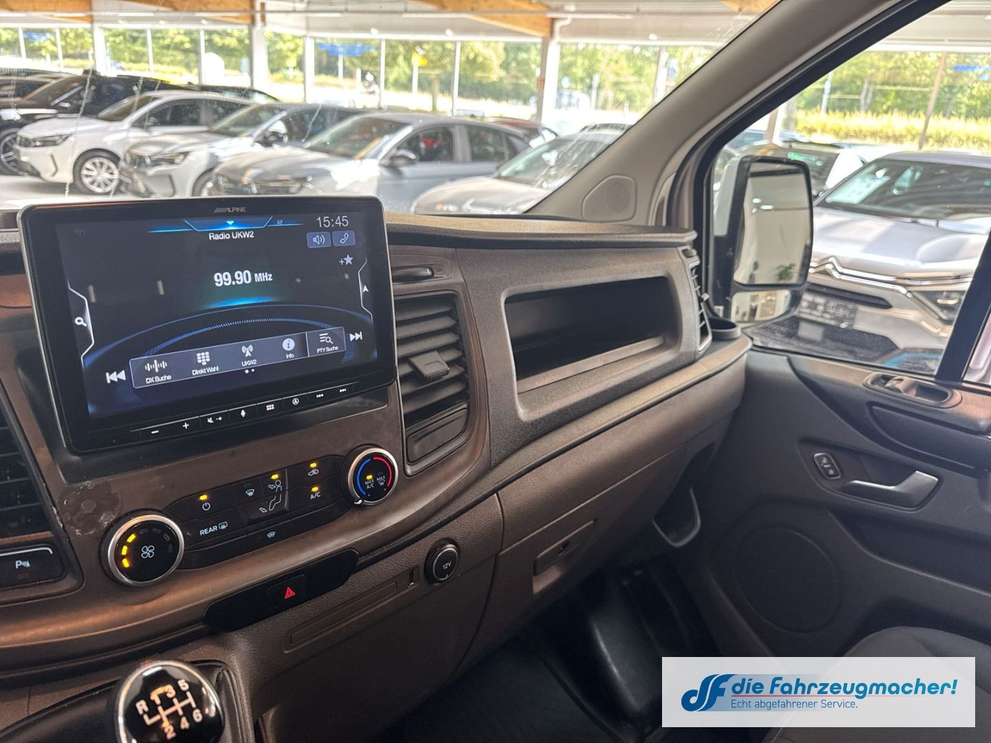 Fahrzeugabbildung Ford Transit Custom Kasten 300 L1 Trend Notbremsass.