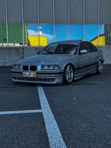 BMW E36 320i Coupé Schalter - BMW 320: Coupe, E36 320i