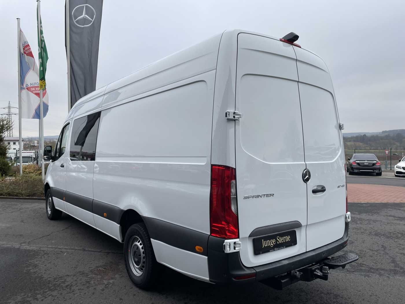 Fahrzeugabbildung Mercedes-Benz Sprinter 317 CDI DoKa/Mixto Autom AHK3,5 Klima