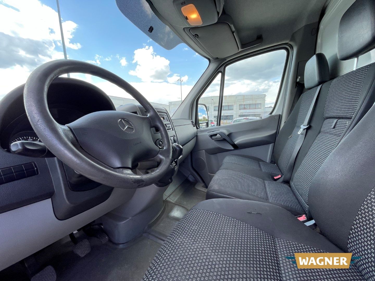 Fahrzeugabbildung Mercedes-Benz Sprinter II Tiefkühlkoffer CDI ThermoKing
