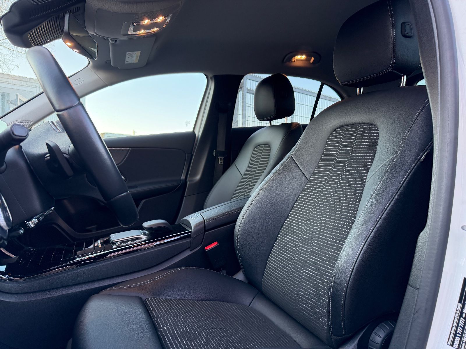 Fahrzeugabbildung Mercedes-Benz A 220 Night Paket*LED*KAMERA*TEMPO*SITZHEIZ*PDC*