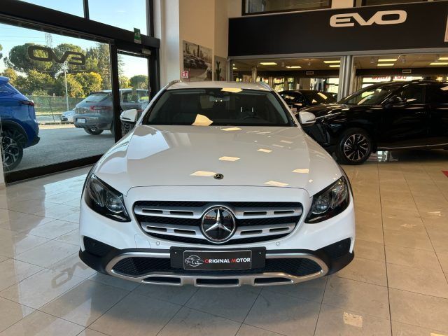 Mercedes-Benz MERCEDES-BENZ E 220 d S.W. 4Matic Auto Premium A