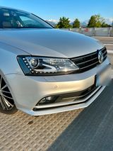 Volkswagen VW Jetta 2.0 TDI DSG - Volkswagen Jetta: 2.0