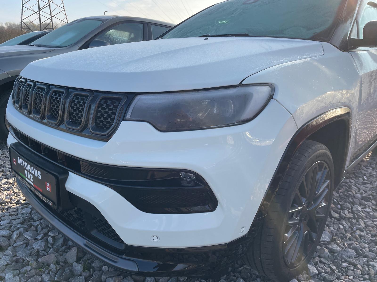 Jeep Compass 1.3 T4 4xe PLUG-IN HYBRID Automatik 80th