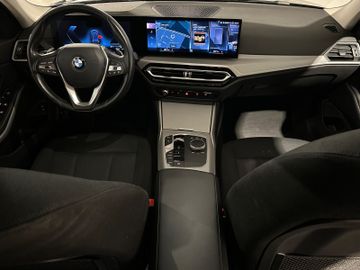 BMW 318 - 12