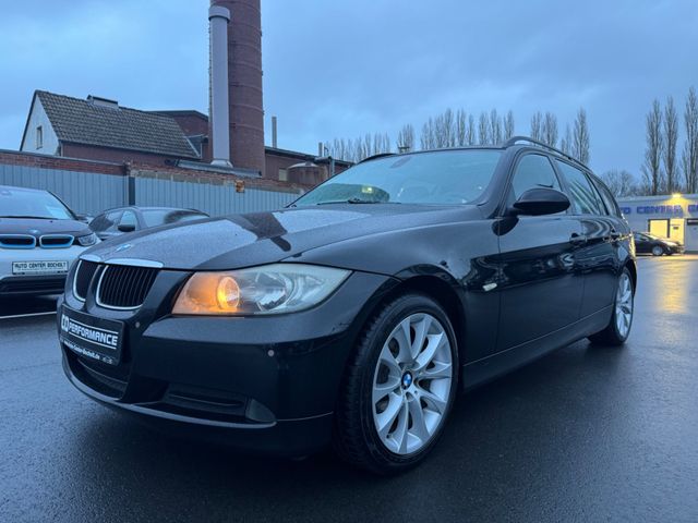 BMW 318i*PANO*NAVI*SITZH*TEMP*8FACH*PDC