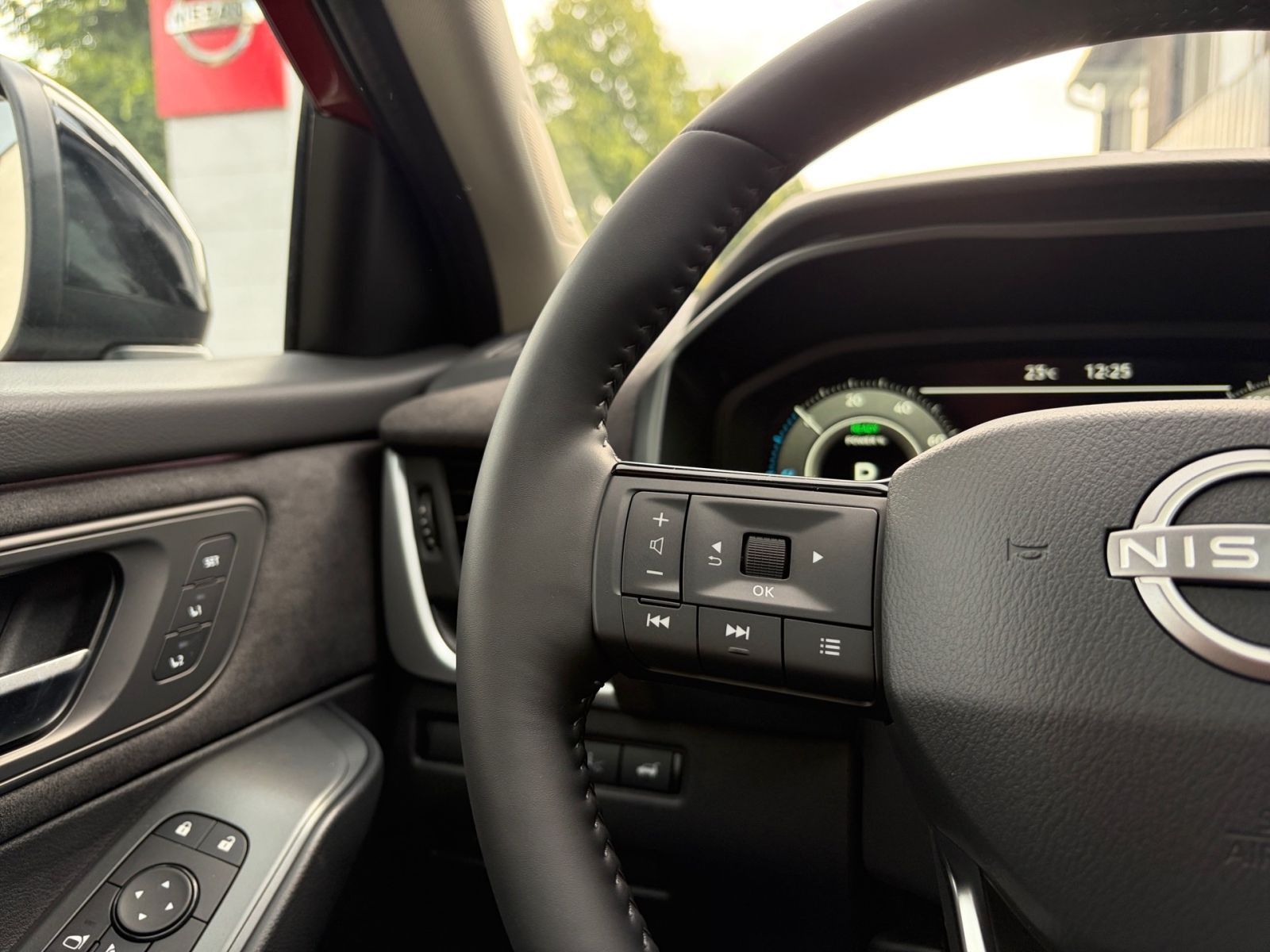 Fahrzeugabbildung Nissan Qashqai 1.5 VC-T Tekna e-Power360°Kamera*Navi*Pa