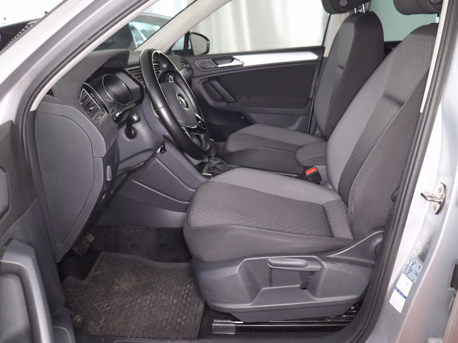 Volkswagen Tiguan 2.0TSI DSG 4M 220,-ohne Anzahlung Standh., миниатюра 4