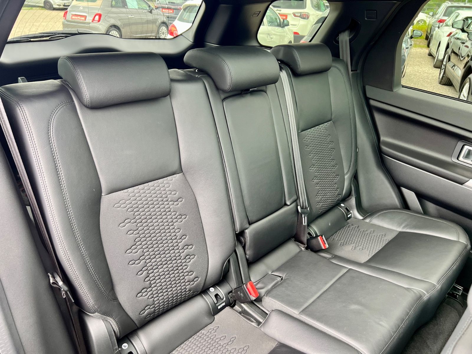 LAND ROVER Discovery Sport AWD PANO AAC SHZ NAVI