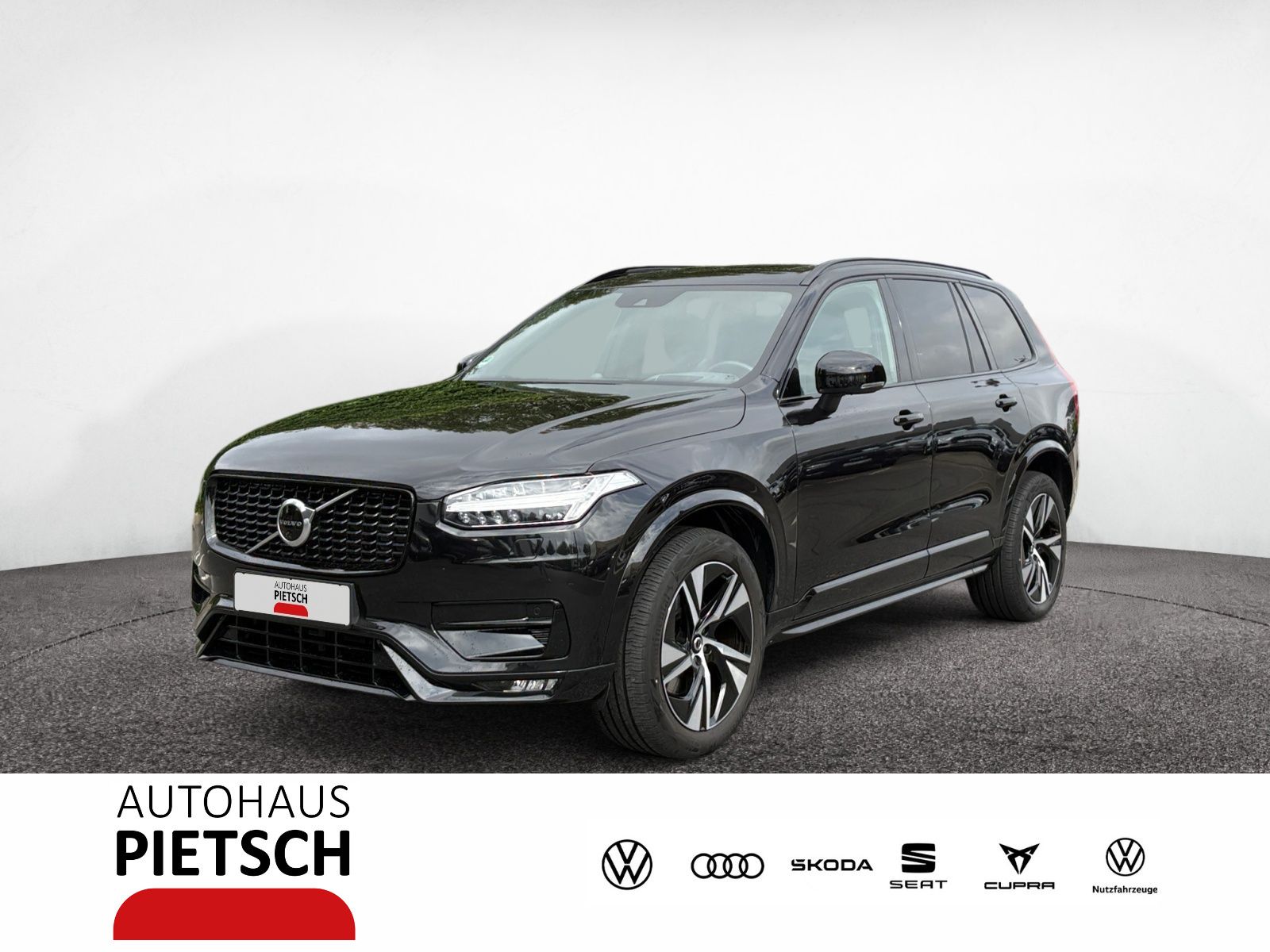 Volvo XC90 B5 AWD R-Design AHK Schiebedach LED