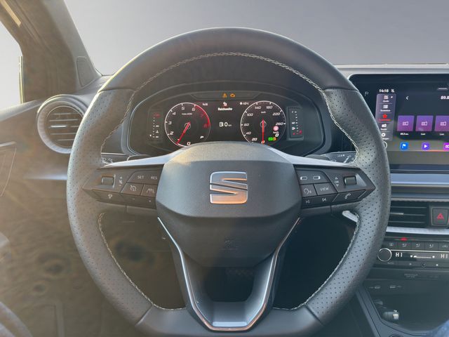 Arona FR PDC SHZ KAMERA NAVI ACC FACEL. LED