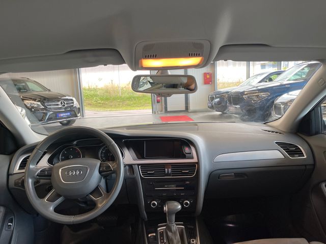 Audi A4 Lim. Ambiente *Xenon*Navi*Standheizung*