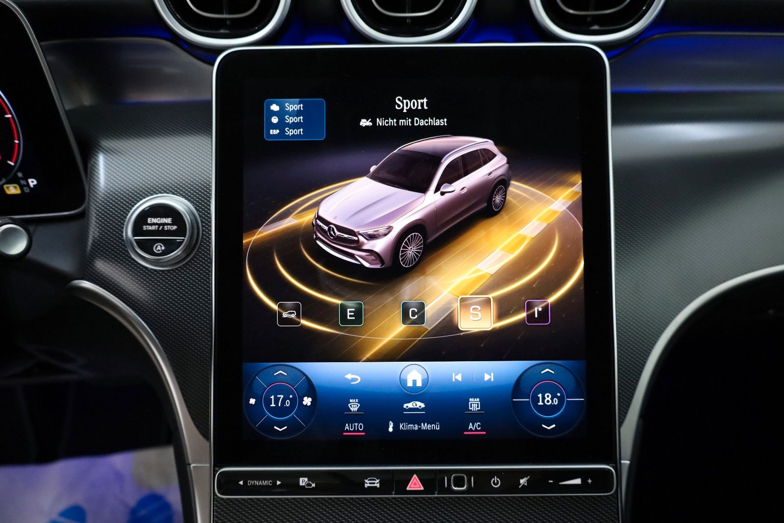 Fahrzeugabbildung Mercedes-Benz GLC 220d 4M,Avantgarde,Navi,LED,ParkPak,Apple,WR