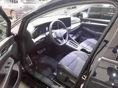 Golf VIII 1.5 eTSI LIFE GOAL DSG IQ LIGHT+KAMERA