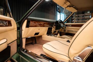 1987 Aston Martin V8 VANTAGE — миниатюра 18