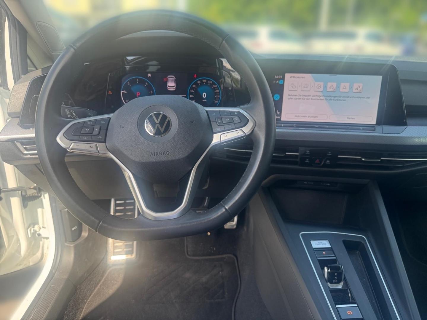 Volkswagen Golf VIII Active 2.0 TDI DSG AHK ACC Navi Sitzhe, миниатюра 16