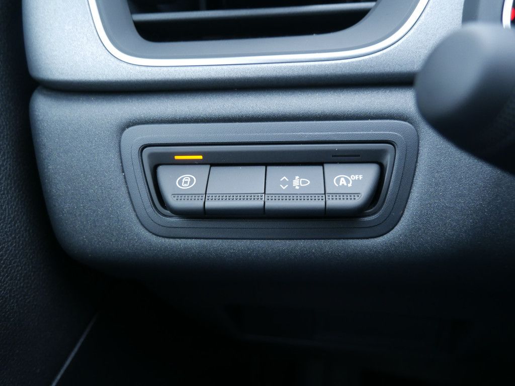 Fahrzeugabbildung Renault Captur Techno TCe 140 Mild Hybrid