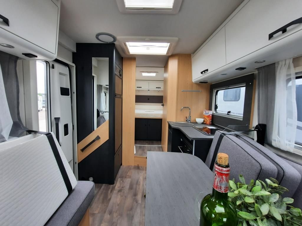 Fahrzeugabbildung Sunlight T 69LC Adventure Edition Verfüg./Sparen Sie 6.24