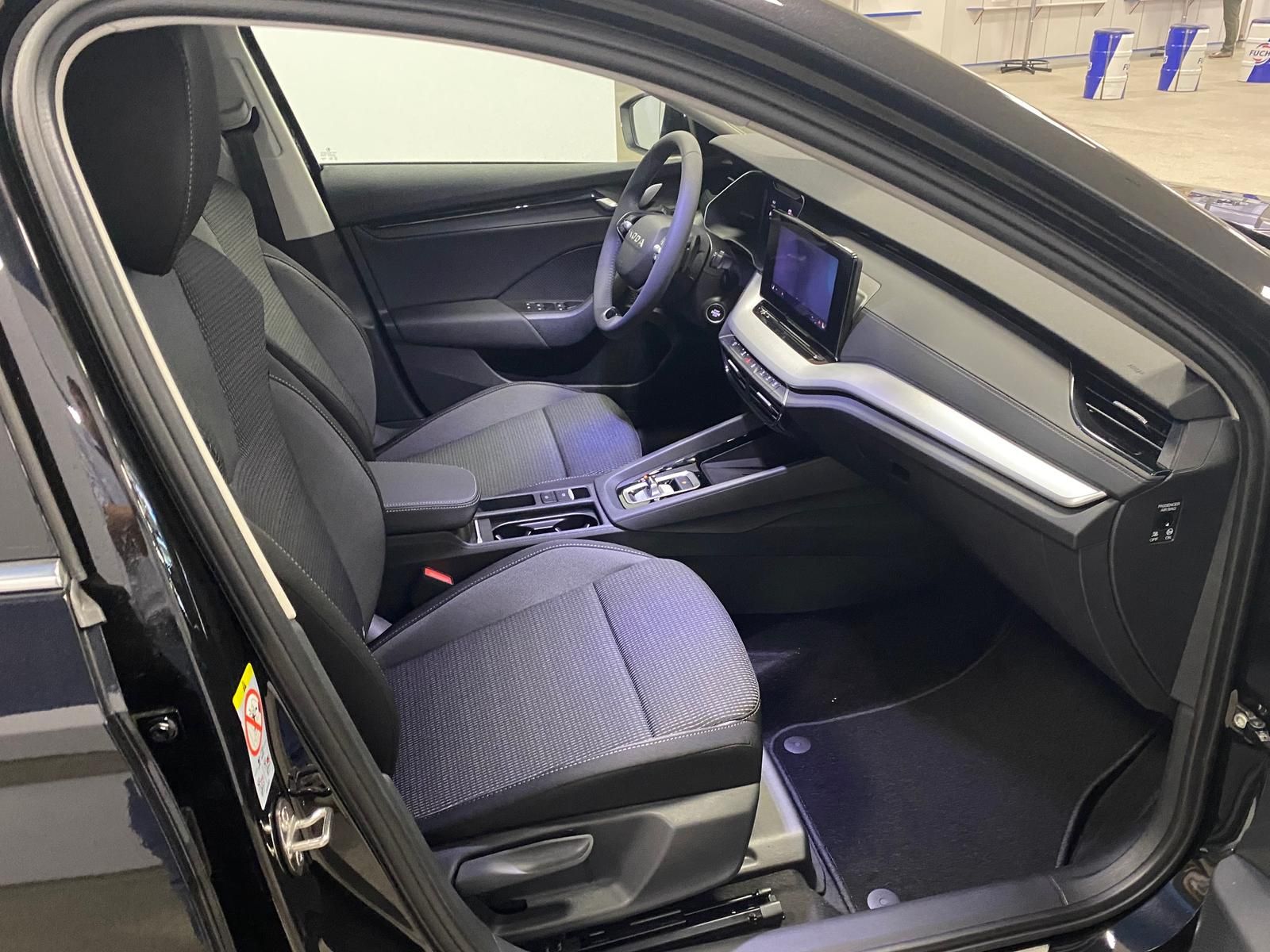 Fahrzeugabbildung SKODA Octavia 1.5 TSI mHEV Selection+ACC+RFK+5J. GARAN