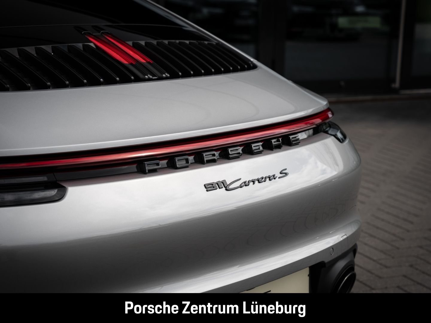 Porsche 992 911 Carrera S InnoDrive Sportfahrwerk BOSE foto 21