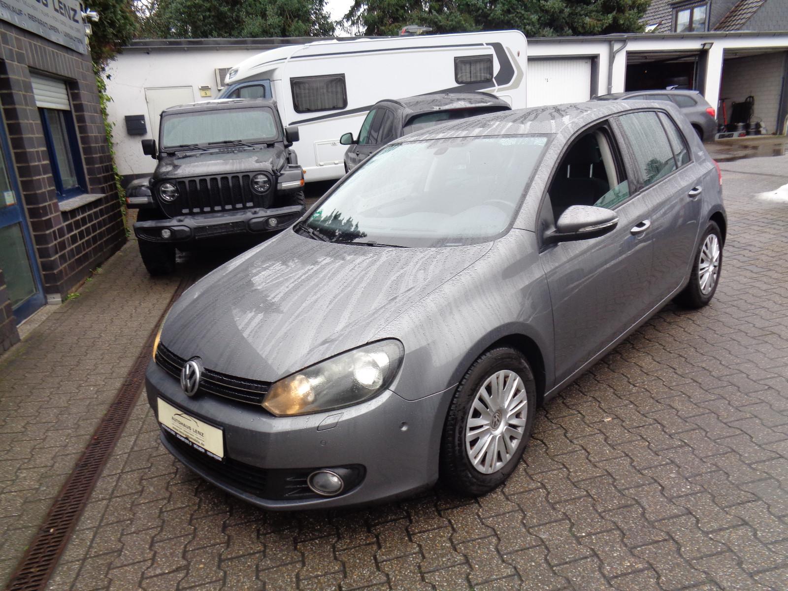 Volkswagen Golf VI Team*1.HAND*SHZ*NAVI*KLIMA*SCHECKHEFT*