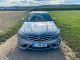 Mercedes-Benz C 63 AMG AMG - graue Mercedes-Benz C 63 AMG