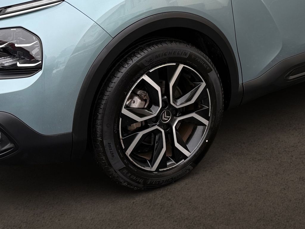 Fahrzeugabbildung Citroën e-C4 136 FEEL PACK+ Kältepaket