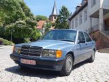 Mercedes-Benz 190E 2.3 mit Klima und H-Abnahme - Mercedes-Benz 190 mit Benzin-Antrieb: Limousine