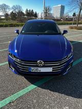 Volkswagen Arteon Shootingbrake R-Line 2.0 TDI 147kW DSG 4M - Volkswagen Arteon mit Diesel-Antrieb: Blau, Kombi